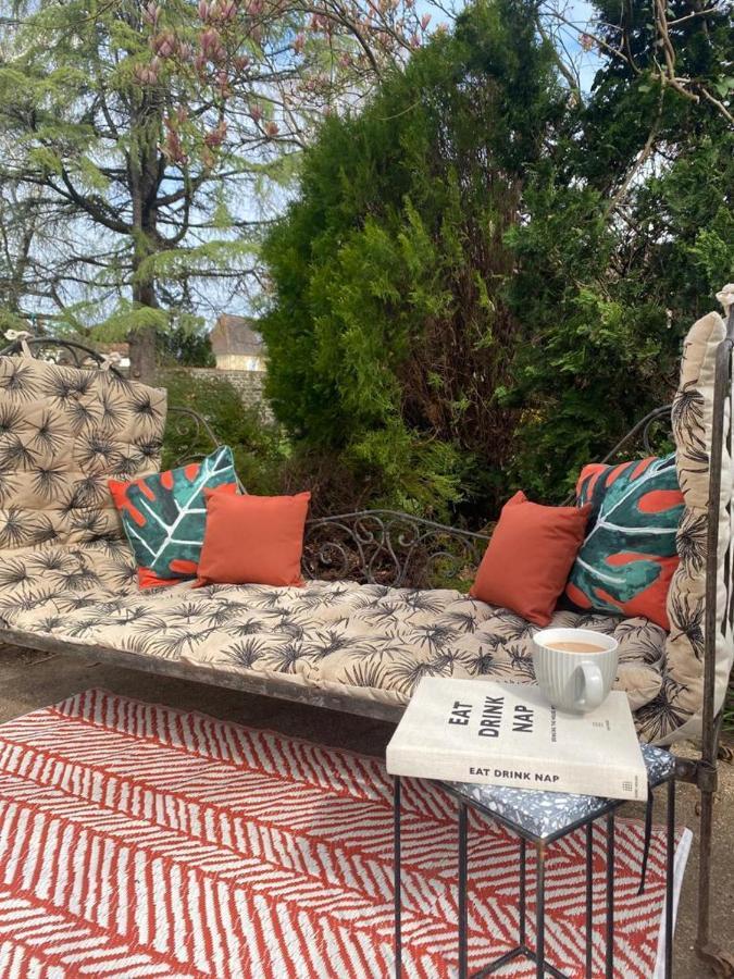 Bed and Breakfast Maison De Mags & Mags Lanouaille Экстерьер фото