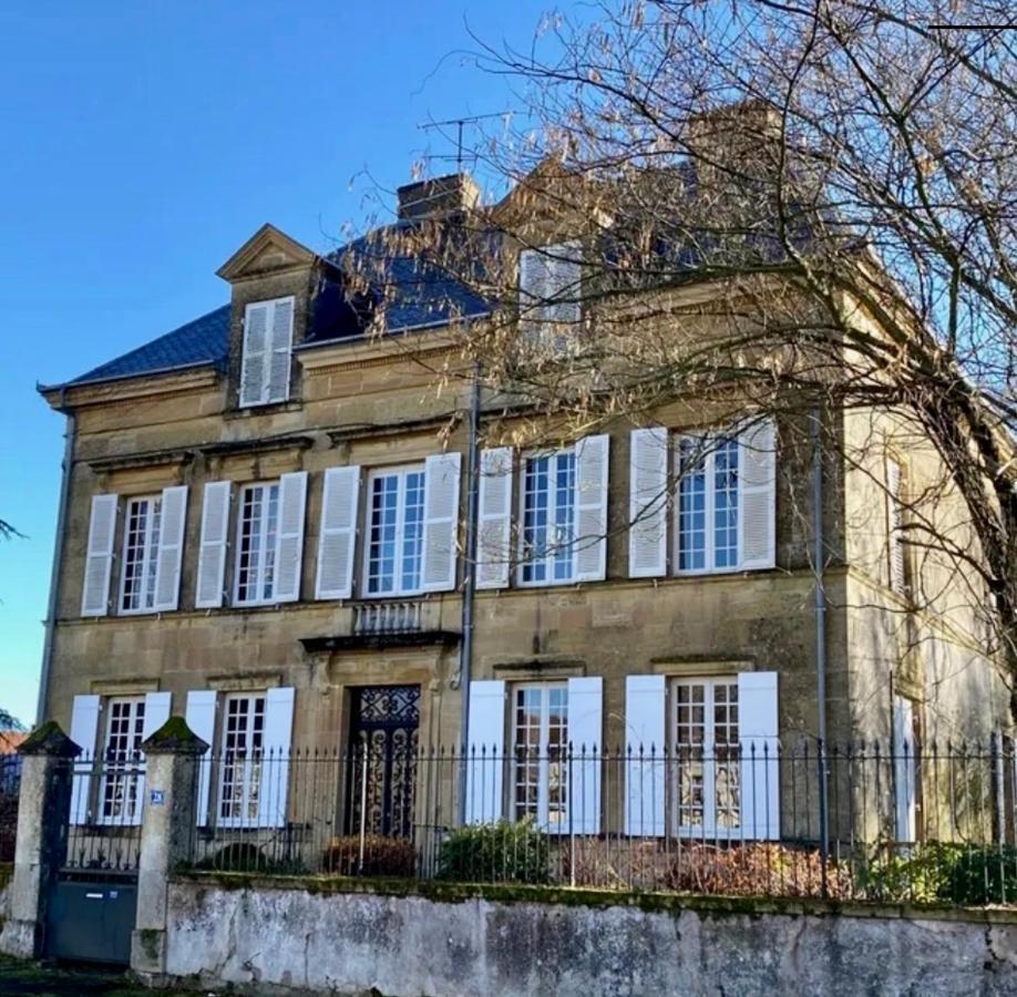 Bed and Breakfast Maison De Mags & Mags Lanouaille Экстерьер фото