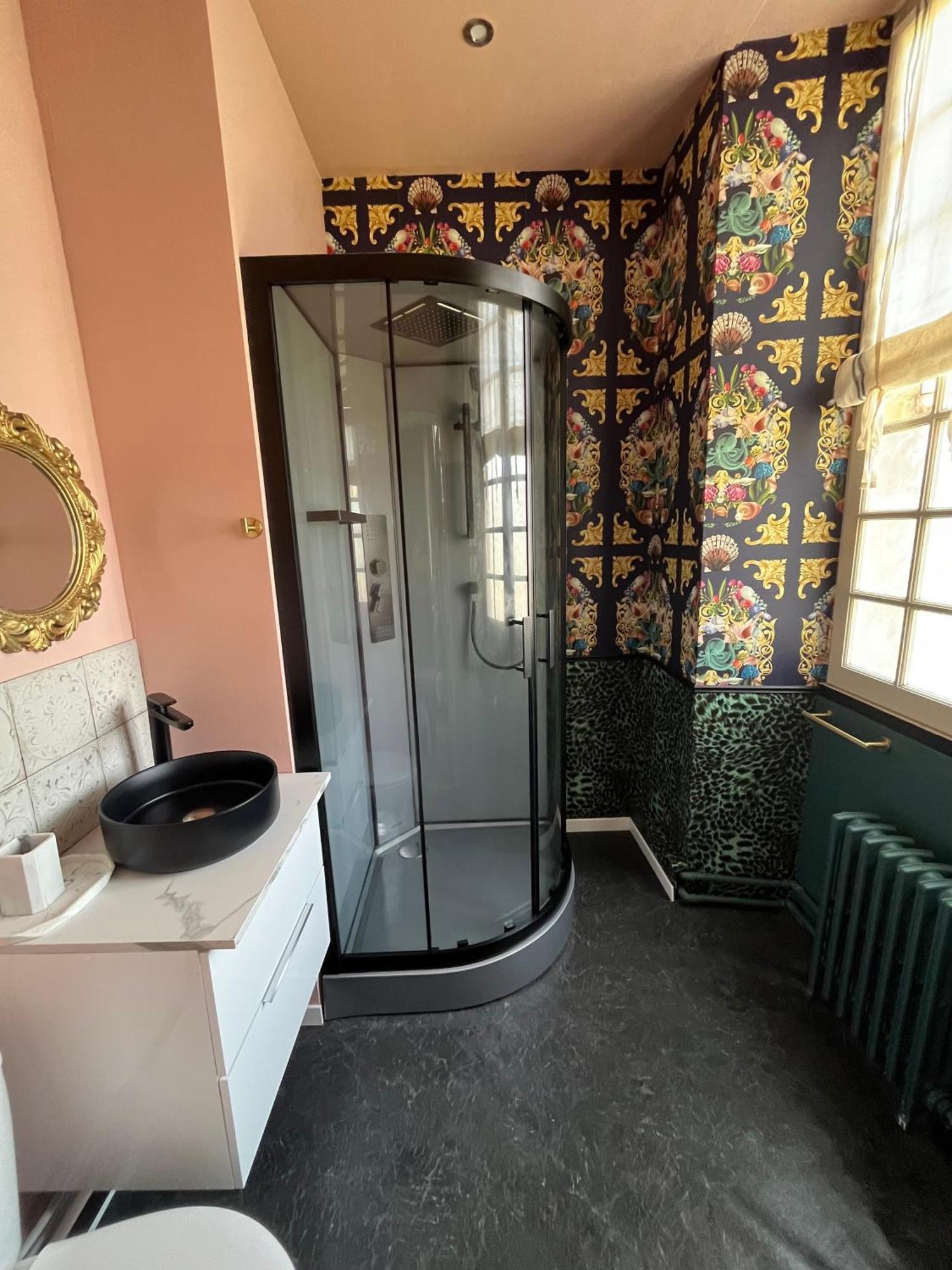 Bed and Breakfast Maison De Mags & Mags Lanouaille Экстерьер фото